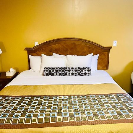 Red Carpet Inn Duncannon New Buffalo 외부 사진