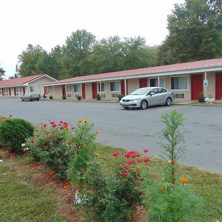 Red Carpet Inn Duncannon New Buffalo 외부 사진