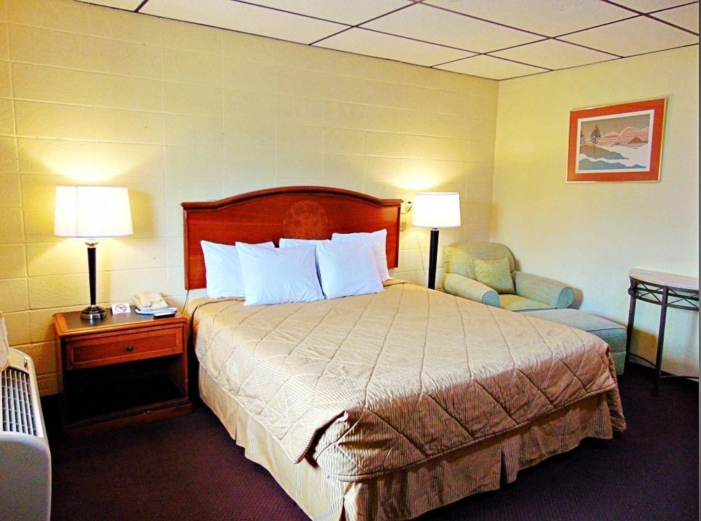 Red Carpet Inn Duncannon New Buffalo 외부 사진